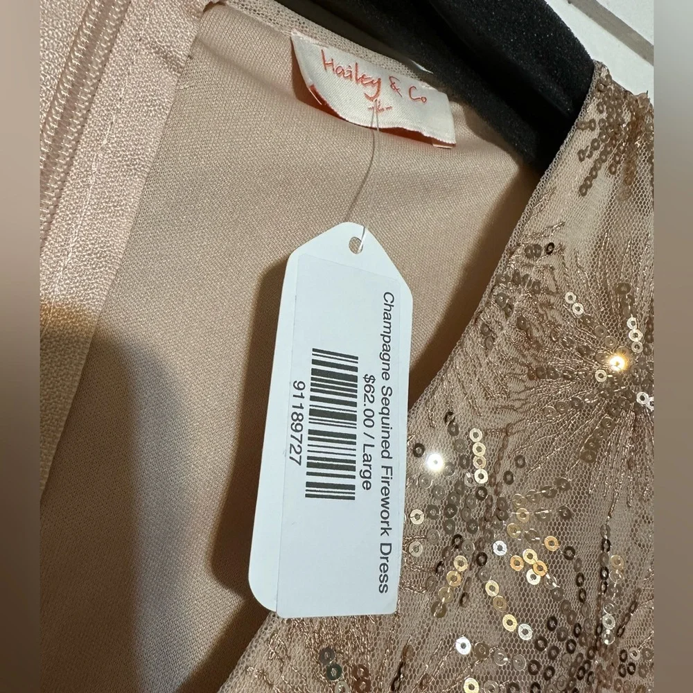 NWT Rosegold sequin cocktail dress - Picture 3 of 3